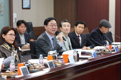 시정자문위원회 위촉장 수여 및 전체회의 0D0A0549_resize.jpg