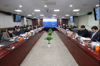 시정자문위원회 위촉장 수여 및 전체회의 0D0A0556_resize.jpg