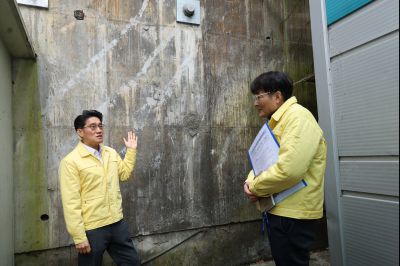 윤성진 제1부시장 향남읍 화리현리 급경사지 위험지역 현방방문 C1KS9570_resize.JPG