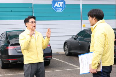 윤성진 제1부시장 향남읍 화리현리 급경사지 위험지역 현방방문 C1KS9679_resize.JPG