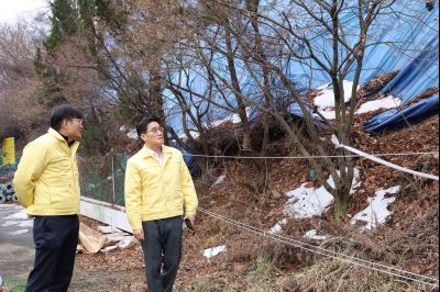 윤성진 제1부시장 남양읍 북양리 급경사지 위험지역 현장방문 C1KS9901_resize.JPG