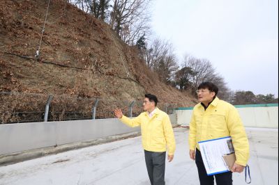 윤성진 제1부시장 향남읍 화리현리 급경사지 위험지역 현방방문 C1KS9740_resize.JPG