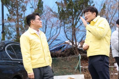 윤성진 제1부시장 남양읍 북양리 급경사지 위험지역 현장방문 C1KS9933_resize.JPG
