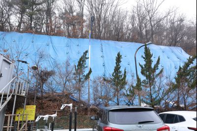 윤성진 제1부시장 남양읍 북양리 급경사지 위험지역 현장방문 C1KS9952_resize.JPG