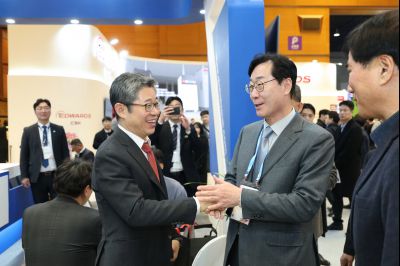 반도체 전시회(세미콘 코리아) 격려 및 간담회 0D0A2892_resize.jpg