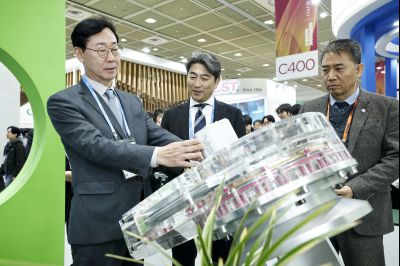 반도체 전시회(세미콘 코리아) 격려 및 간담회 20260212 반도체 전시회(세미콘 코리아) 격려 및 간담회_06_resize.jpg