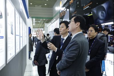 반도체 전시회(세미콘 코리아) 격려 및 간담회 20260212 반도체 전시회(세미콘 코리아) 격려 및 간담회_12_resize.jpg