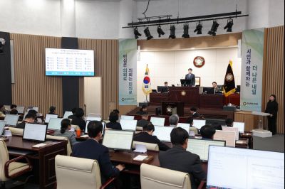 제248회 임시회 제2차 본회의 0D0A3327_resize.jpg