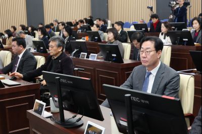 제248회 임시회 제2차 본회의 0D0A3385_resize.jpg