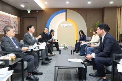 공공형 생리용품 추진 간담회 0D0A3657_resize.jpg