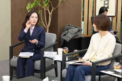 공공형 생리용품 추진 간담회 0D0A3806_resize.jpg