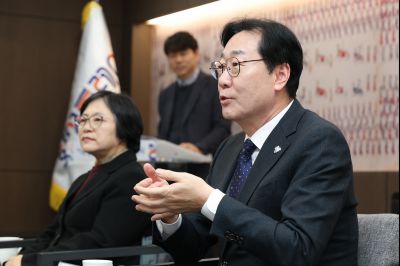 화성시-(사)문화강국 네트워크 업무협약식 C1KS0215_resize.JPG