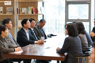 화성시의회 상반기 워크숍 격려방문 C1KS0448_resize.JPG