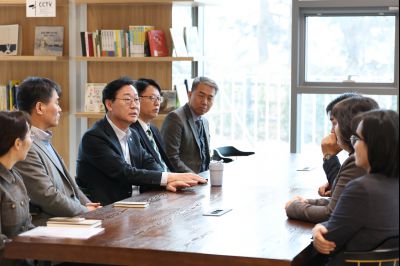 화성시의회 상반기 워크숍 격려방문 C1KS0454_resize.JPG