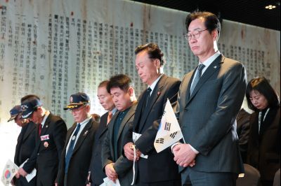 제107주년 3.1절 기념식 0D0A3882_resize.jpg