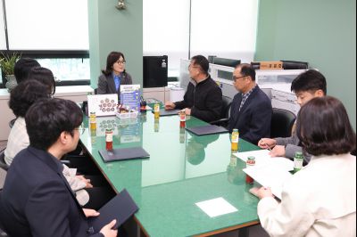 임기제공무원 임용장 교부 0D0A5358_resize.jpg