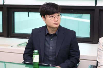 임기제공무원 임용장 교부 0D0A5411_resize.jpg