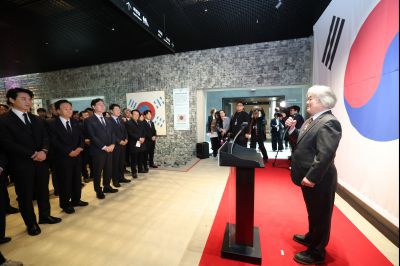 제107주년 3.1절 기념식 C1KS1613_resize.JPG