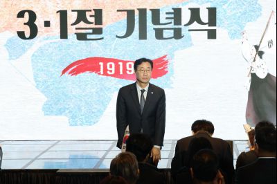 제107주년 3.1절 기념식 C1KS1767_resize.JPG