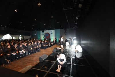 제107주년 3.1절 기념식 C1KS2174_resize.JPG