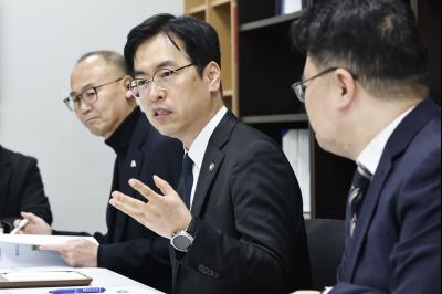 김민재 행정안전부 차관 그냥드림사업장 현장방문 20260304 행정안전부 차관 그냥드림사업장 현장방문_19.jpg