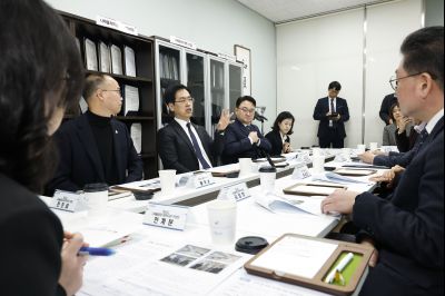 김민재 행정안전부 차관 그냥드림사업장 현장방문 20260304 행정안전부 차관 그냥드림사업장 현장방문_27.jpg