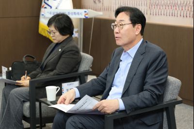 매향리 주민 간담회 0D0A7370_resize.jpg