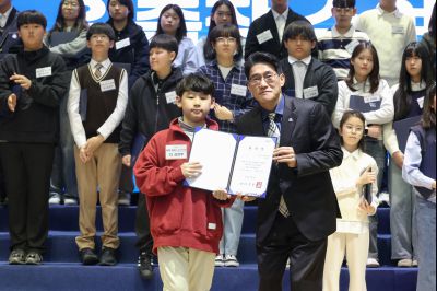 제9대 화성시 어린이 청소년 의회 발대식 0D0A8927_resize.jpg