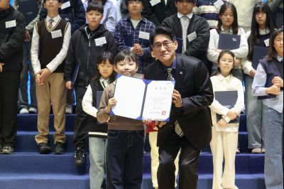 제9대 화성시 어린이 청소년 의회 발대식 0D0A8956_resize.jpg