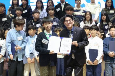 제9대 화성시 어린이 청소년 의회 발대식 0D0A9396_resize.jpg