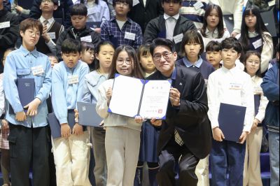 제9대 화성시 어린이 청소년 의회 발대식 0D0A9416_resize.jpg