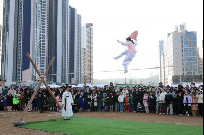 2026 화성특례시 제2회 정월대보름 한마당 C1KS3428_resize.JPG