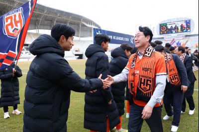 화성FC K2리그 경기(vs김해FC) C1KS5146_resize.JPG