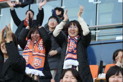 화성FC K2리그 경기(vs김해FC) C1KS5761_resize.JPG