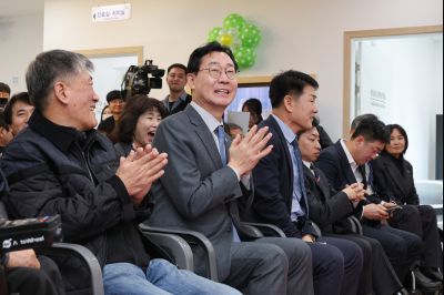 시립 반려동물 진료 및 입양센터 개청식 0D0A2061_resize.jpg