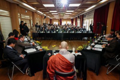 용주사 천보루 보물지정 기념 세미나 0D0A3722_resize.jpg