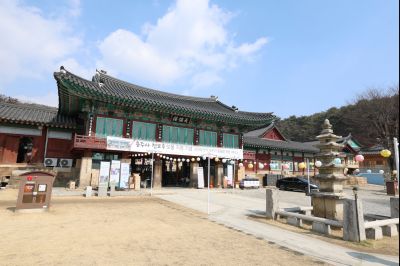 용주사 천보루 보물지정 기념식 당일 천보루 풍경