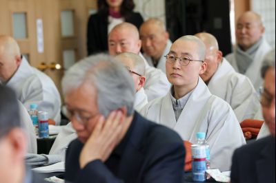 용주사 천보루 보물지정 기념 세미나 0D0A3785_resize.jpg