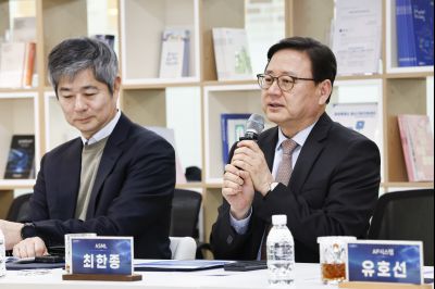 화성시 반도체산업발전협의회 발대식 20260312 화성시 반도체산업발전협의회 발대식_20_resize.jpg