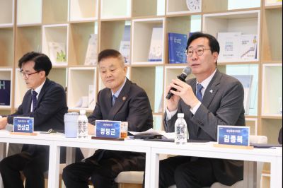 화성시 반도체산업발전협의회 발대식 0D0A7663_resize.jpg