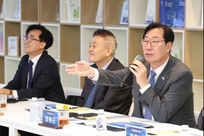 화성시 반도체산업발전협의회 발대식 0D0A8040_resize.jpg