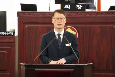 제249회 임시회 제1차 본회의 0D0A4269_resize.jpg