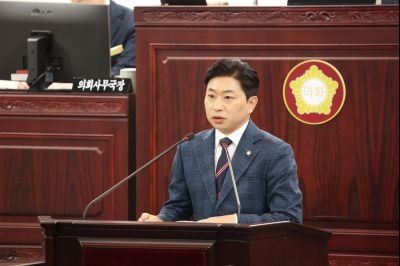 제249회 임시회 제1차 본회의 0D0A4278_resize.jpg