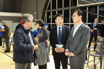 화성시협회장기&바르다임병원장배 배드민턴대회 0D0A0568_resize.jpg