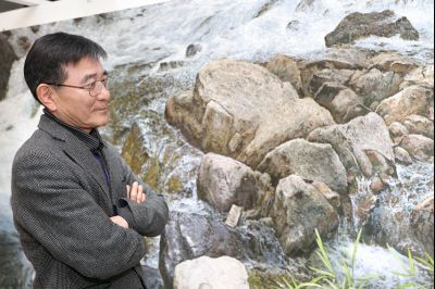 동삼 하윤보 화백 프로필 사진 C1KS8512_resize.JPG