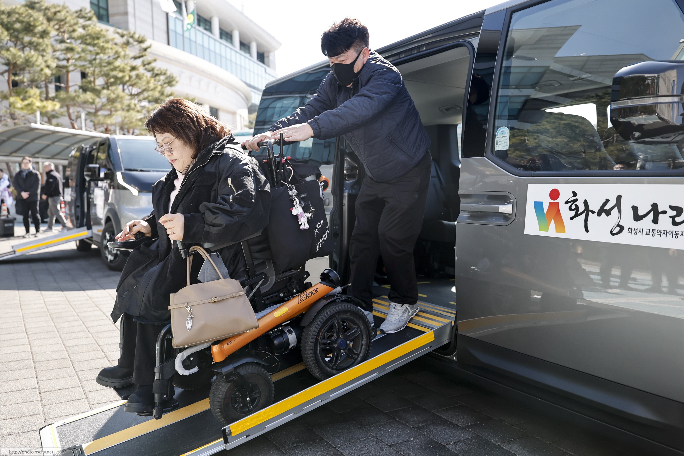 특별교통수단 기아 PV5 차량 시연 행사 