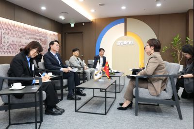 샤오간시 방문단 접견 0D0A7746_resize.jpg