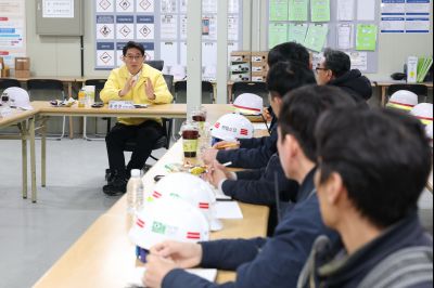 윤성진 제1 부시장 해빙기 대비 동탄2지구 민간 건축공사 현장 점검 C1KS9156_resize.JPG