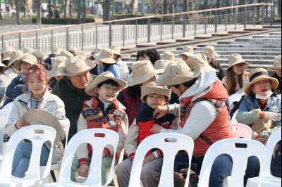 화성특별정원 조성 기념 식새행사 20260321 화성특별정원 조성 기념 식재행사_04_resize.jpg