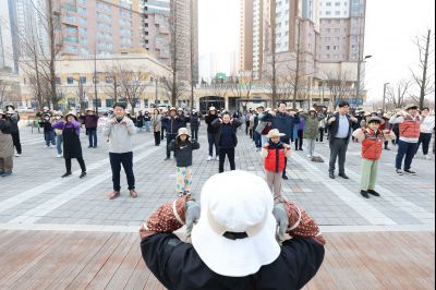 화성특별정원 조성 기념 식새행사 20260321 화성특별정원 조성 기념 식재행사_25_resize.jpg